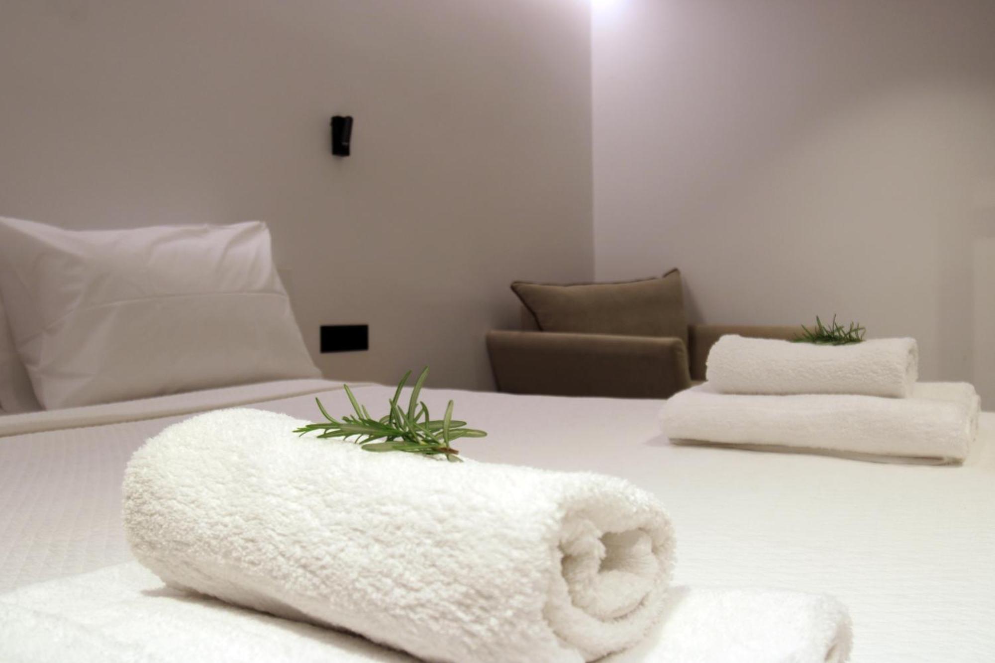 Melina'S Seaside Retreat Apart otel Ksamil Dış mekan fotoğraf